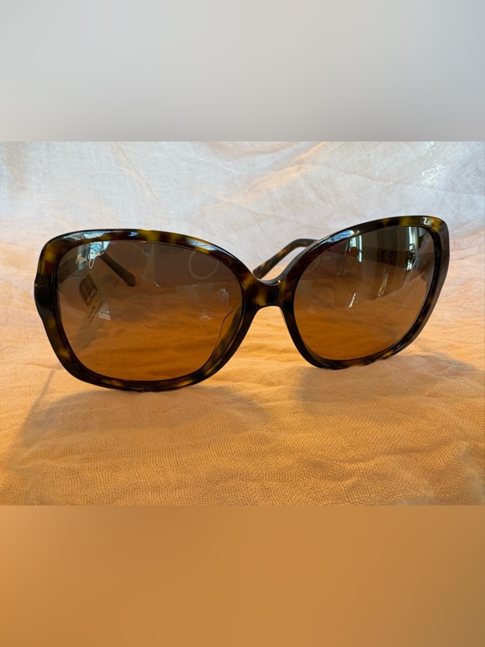 Maui Jim Tortoiseshell Sunglasses with Brown Lenses